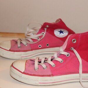 Used Converse All Star Chuck Taylor Pink Teen Size 8
